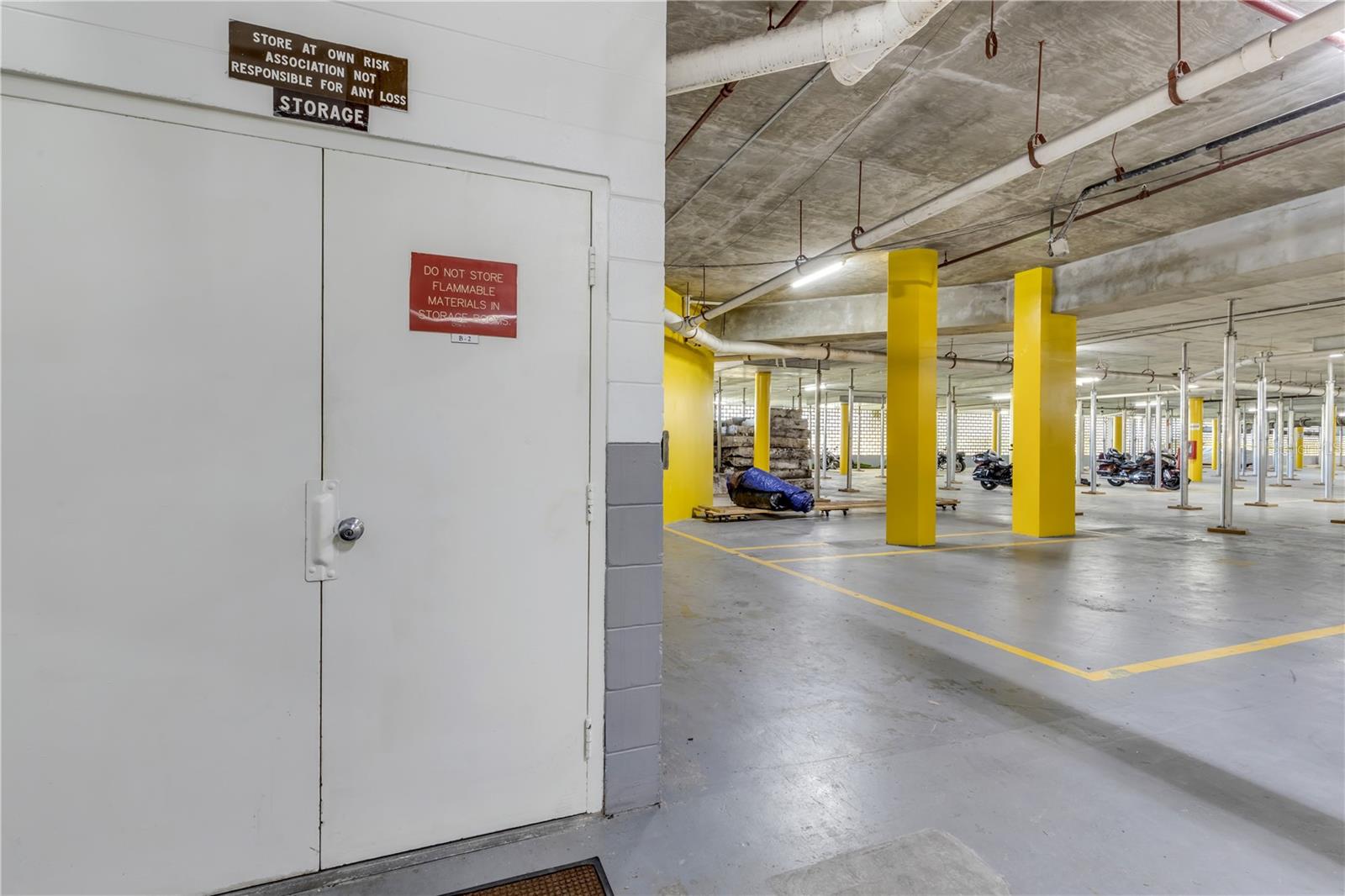 Image 51 of 57 For 1 Oceans West Boulevard 10b4