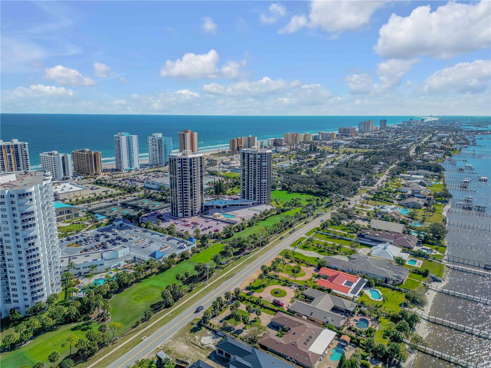 Image 55 of 57 For 1 Oceans West Boulevard 10b4