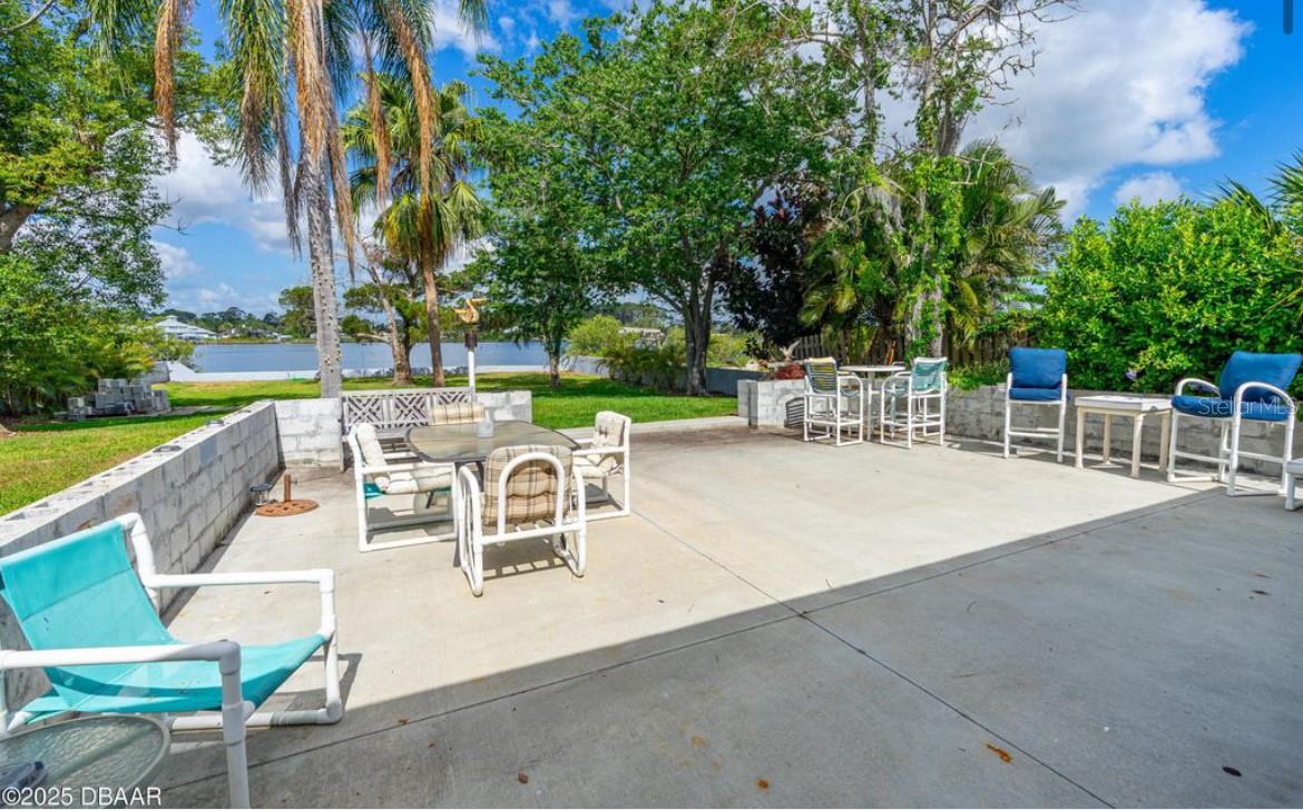 Image 14 of 42 For 2576 Sunset Drive