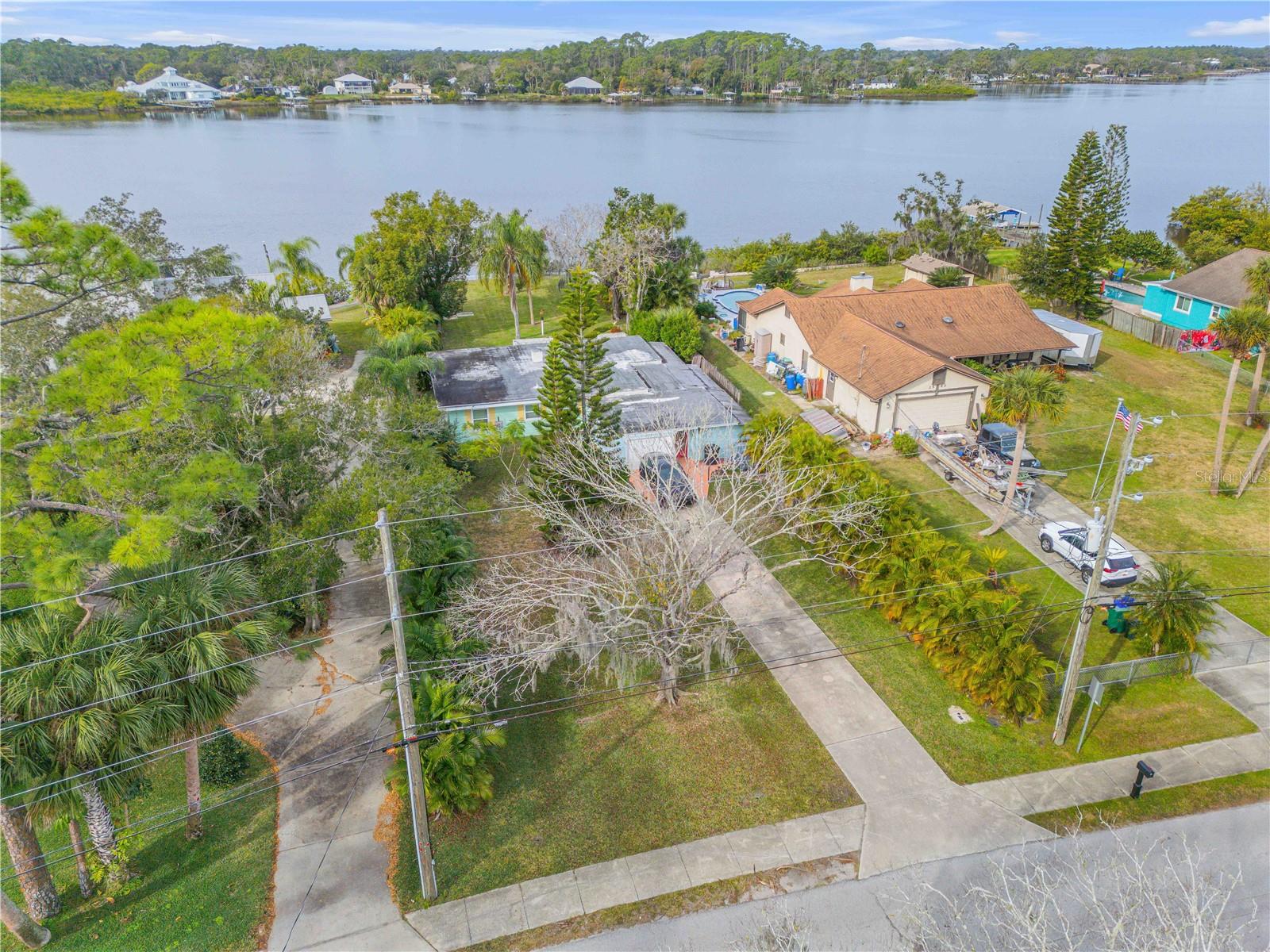 Image 19 of 42 For 2576 Sunset Drive