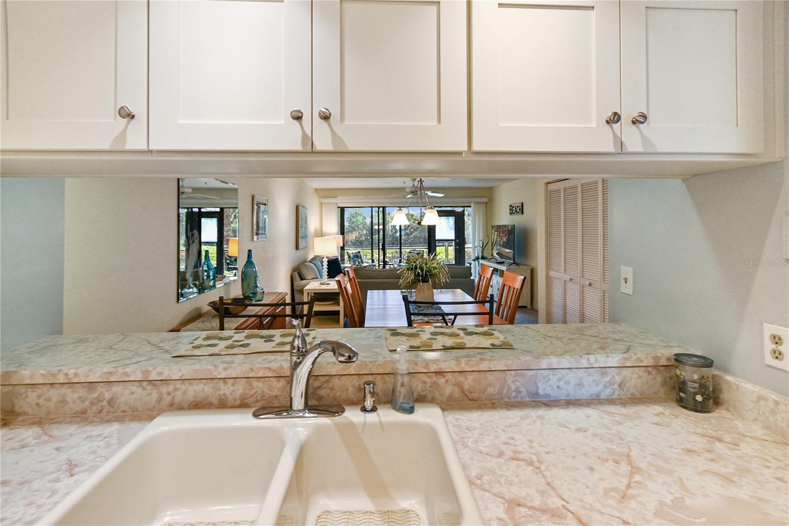 Image 13 of 32 For 466 Bouchelle Drive 104