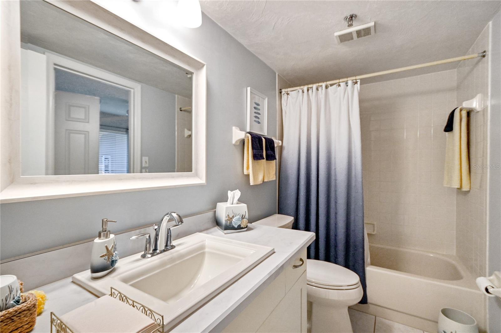 Image 22 of 32 For 466 Bouchelle Drive 104