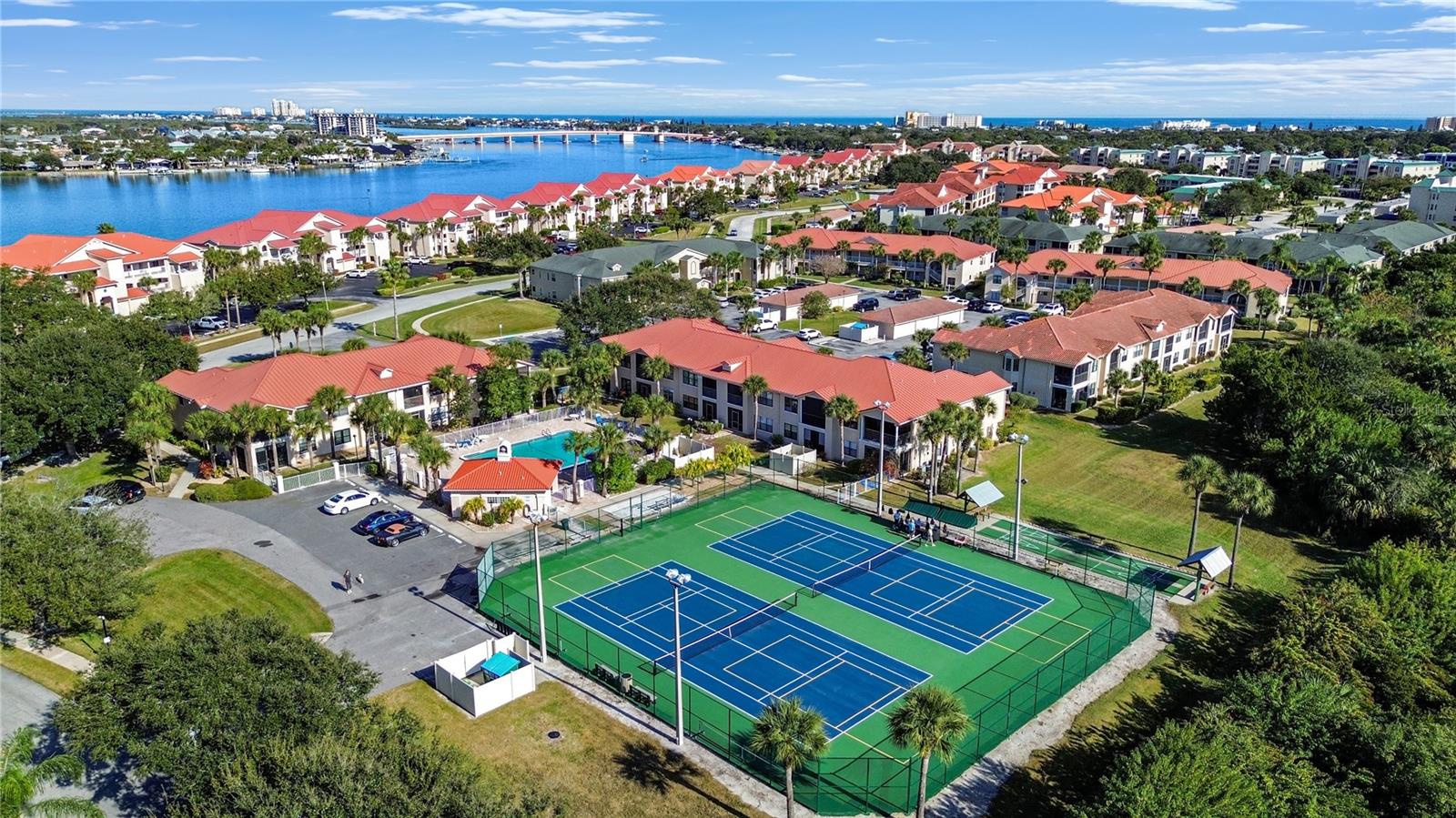 Image 27 of 32 For 466 Bouchelle Drive 104