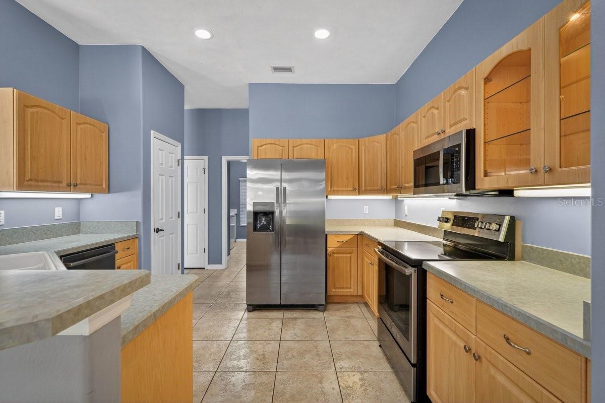 Image 16 of 44 For 4229 Mayfair Lane