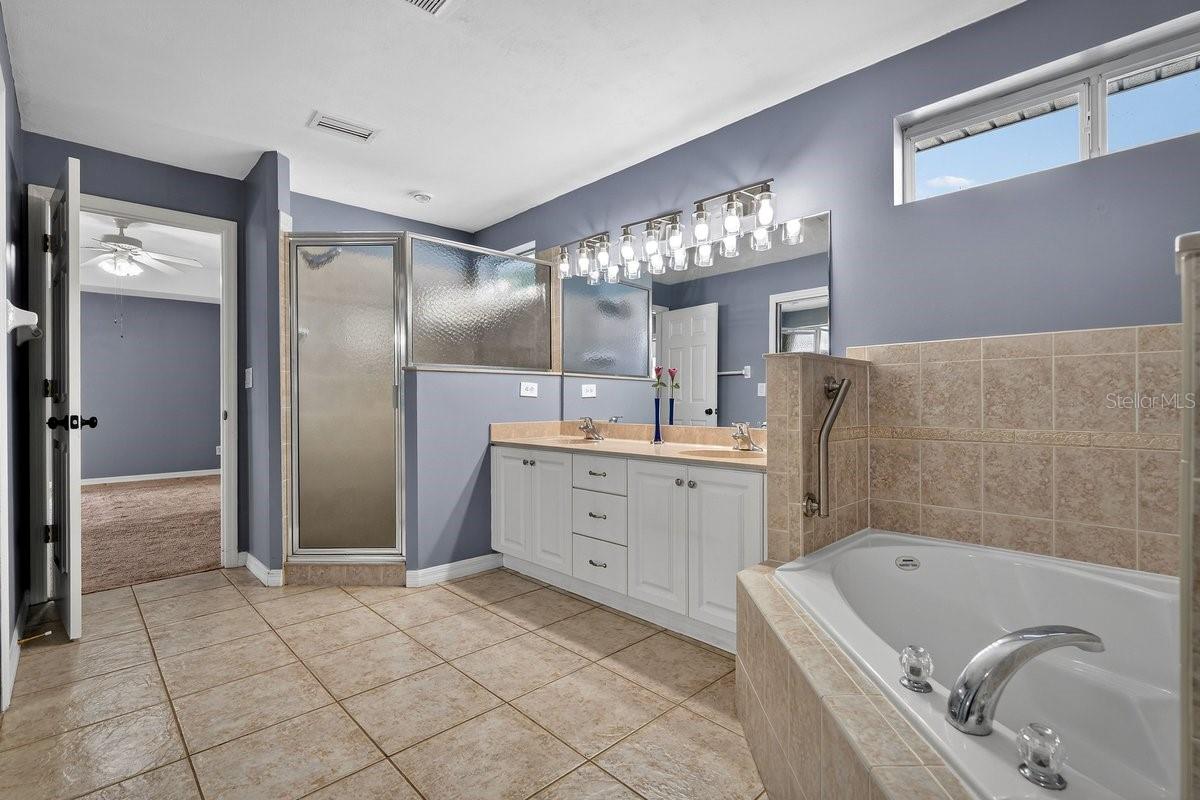 Image 26 of 44 For 4229 Mayfair Lane