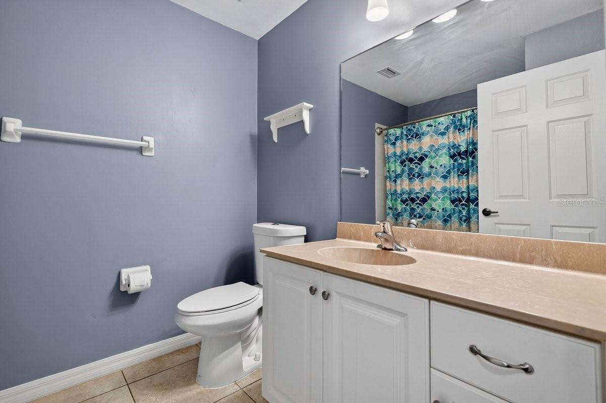 Image 32 of 44 For 4229 Mayfair Lane