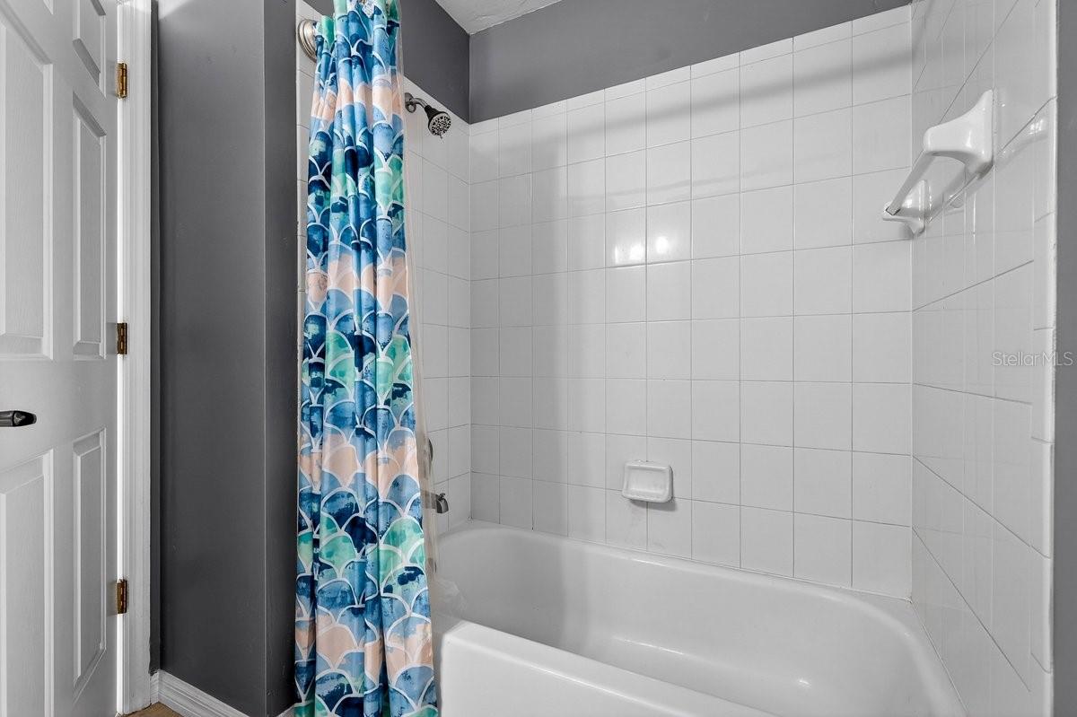 Image 33 of 44 For 4229 Mayfair Lane