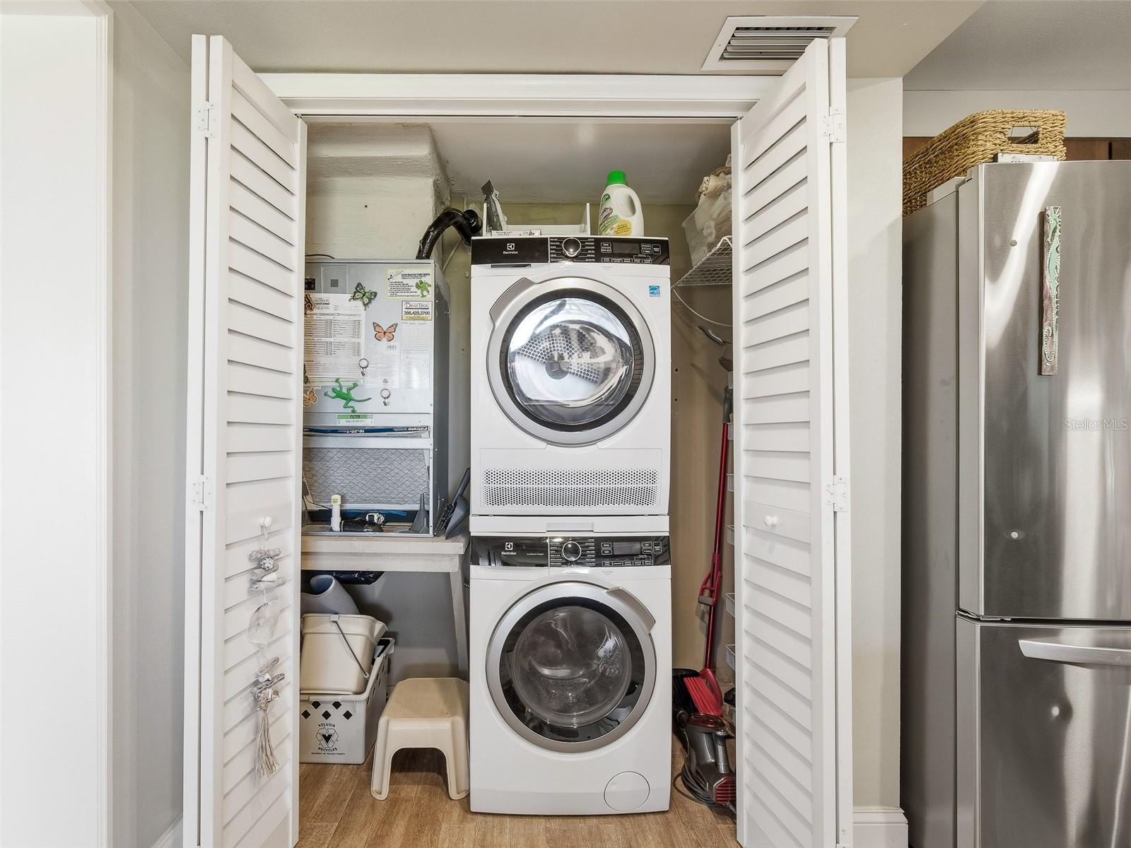 Image 21 of 69 For 4501 Atlantic Avenue 121