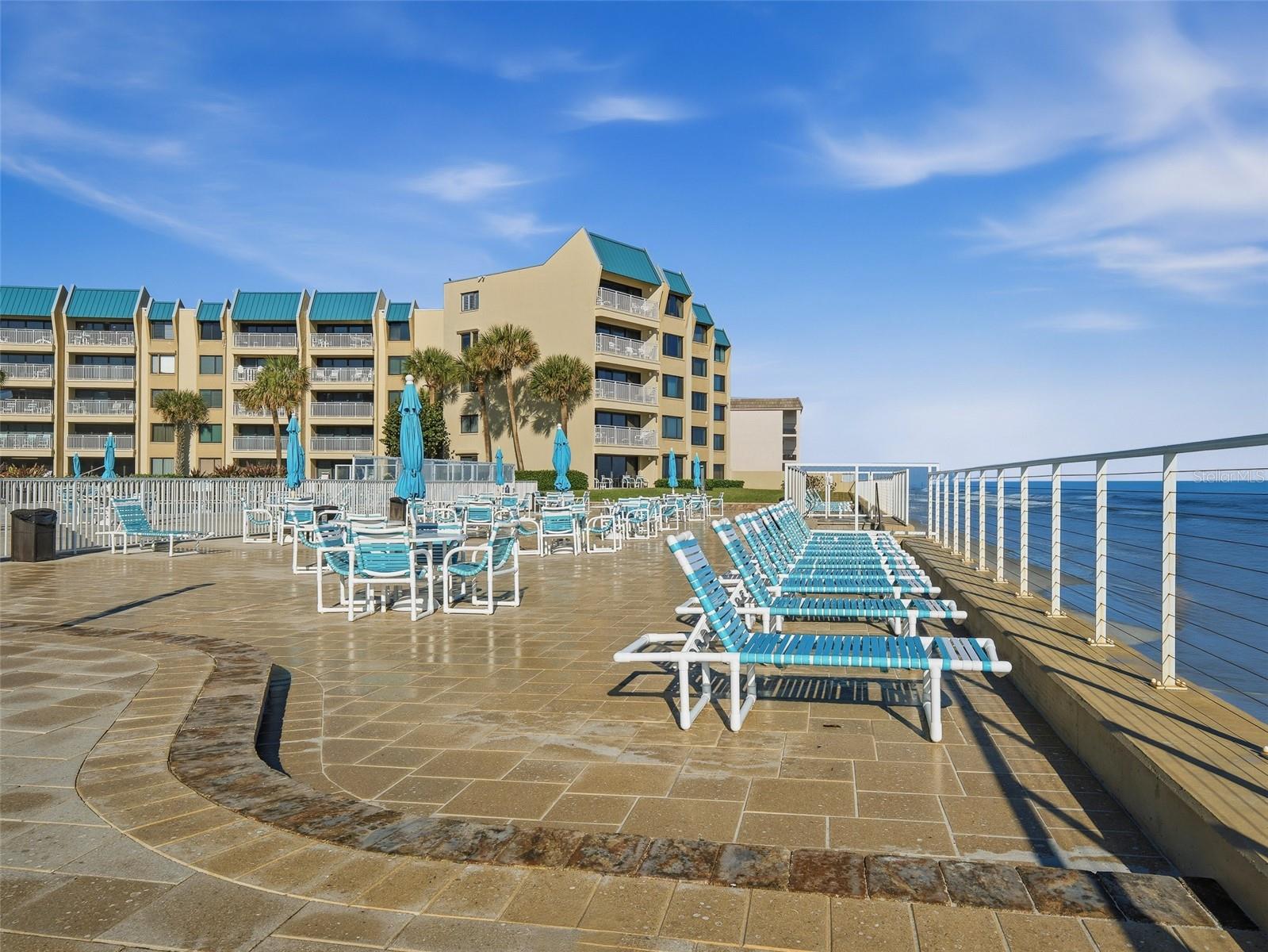 Image 39 of 69 For 4501 Atlantic Avenue 121