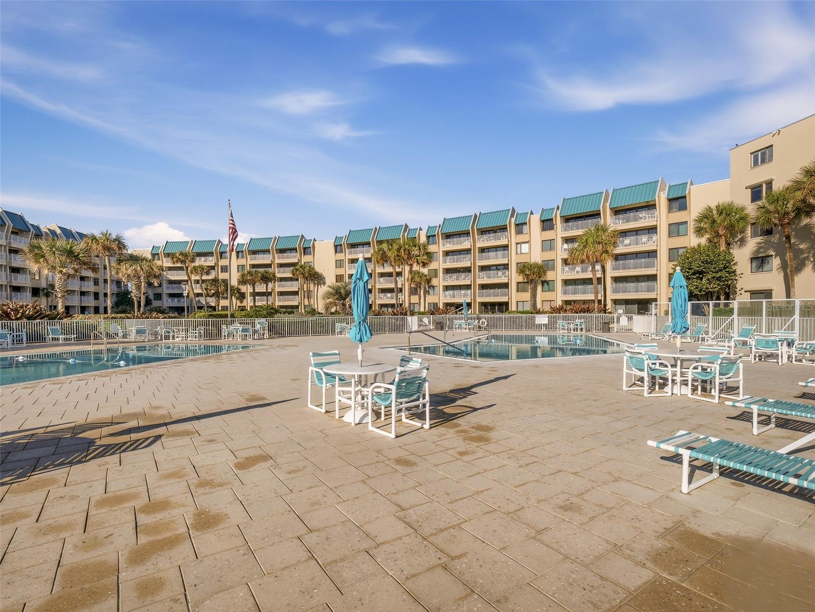 Image 42 of 69 For 4501 Atlantic Avenue 121