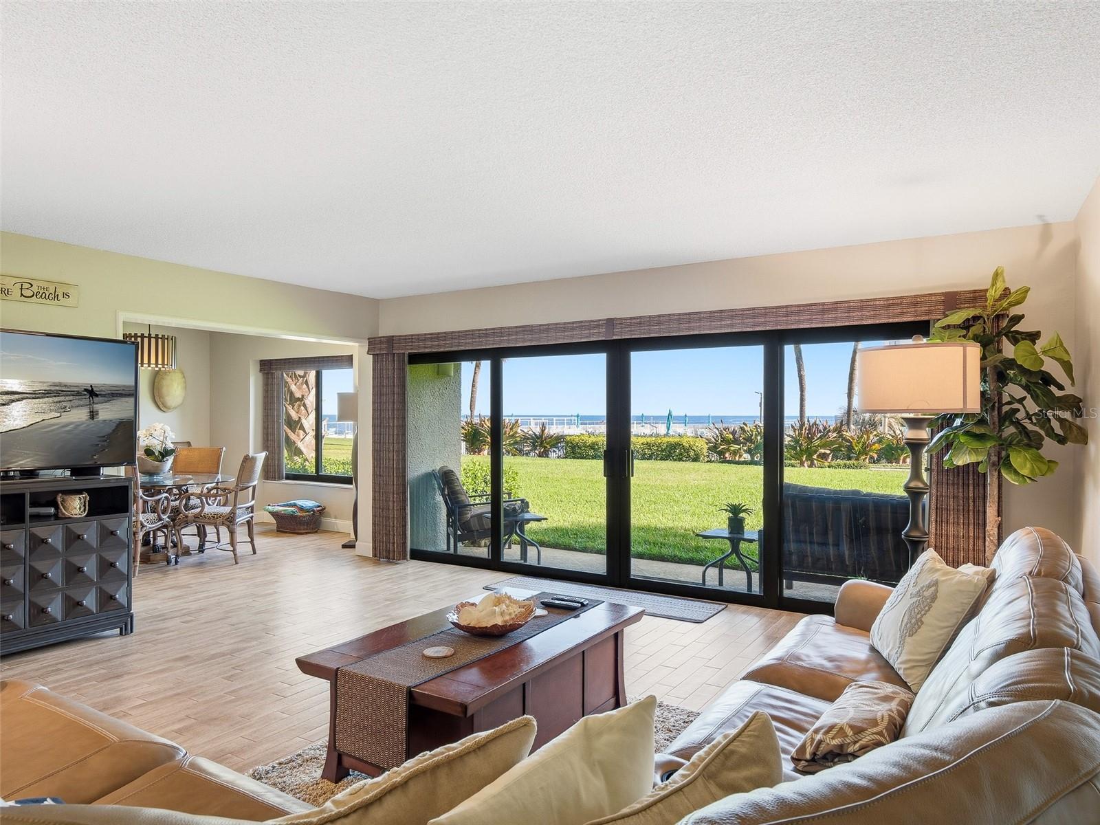 Image 5 of 69 For 4501 Atlantic Avenue 121