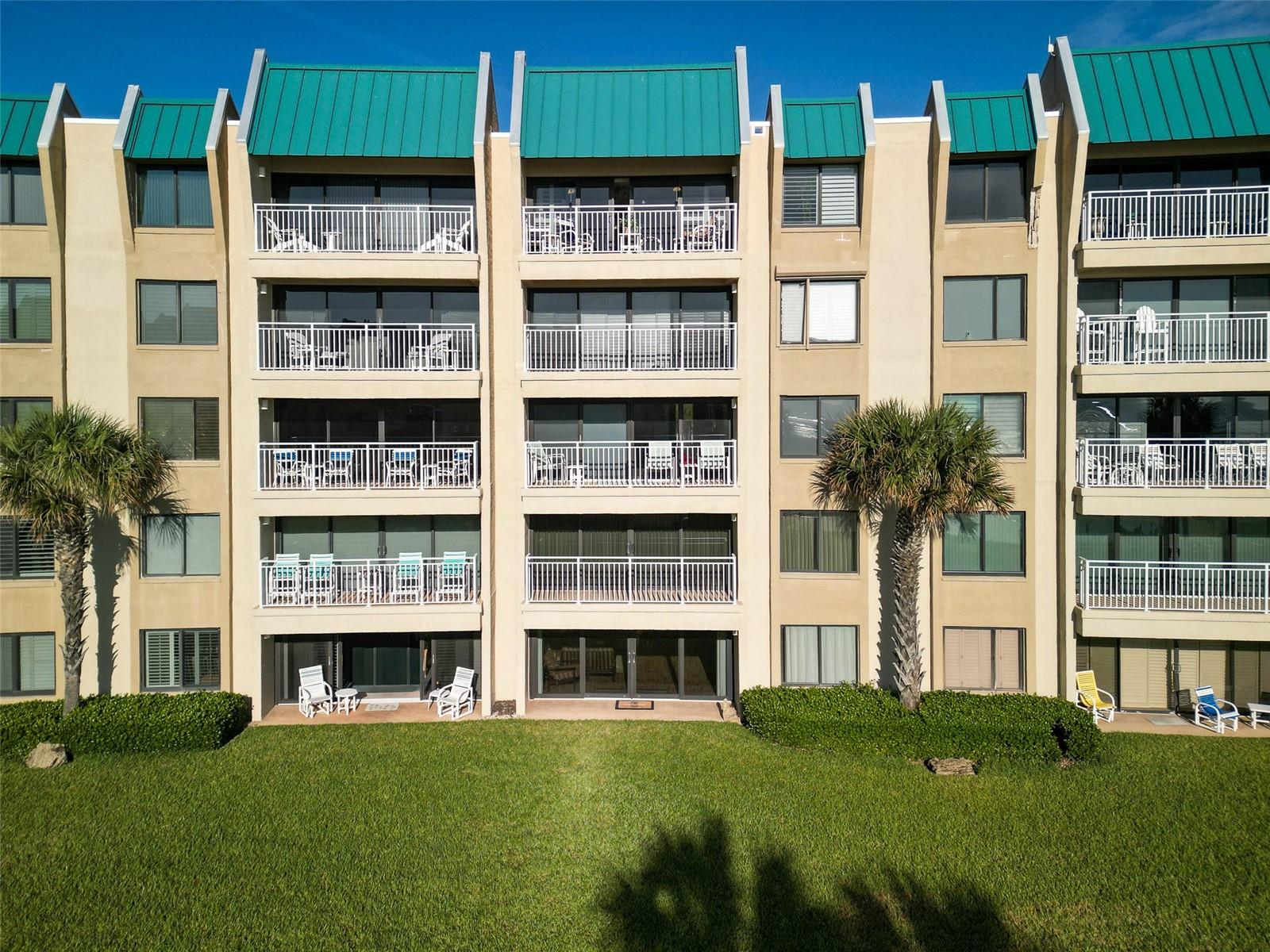 Image 64 of 69 For 4501 Atlantic Avenue 121