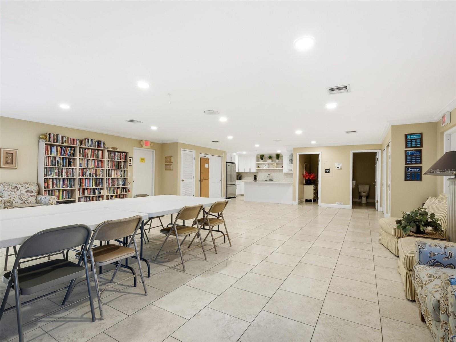 Image 66 of 69 For 4501 Atlantic Avenue 121