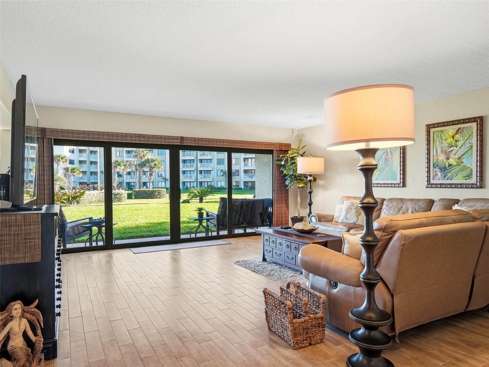 Image 7 of 69 For 4501 Atlantic Avenue 121