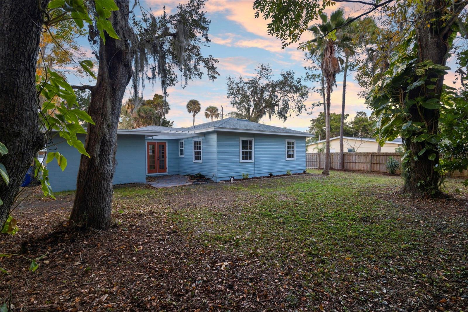 Image 29 of 36 For 124 Evergreen Avenue