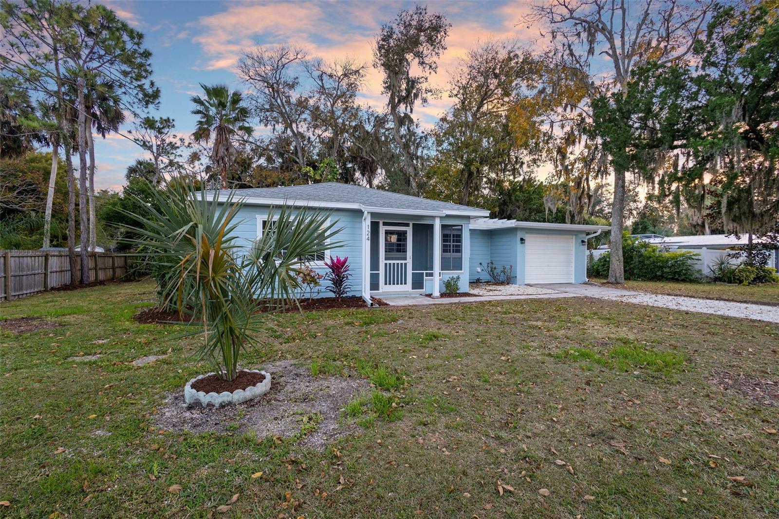 Image 34 of 36 For 124 Evergreen Avenue