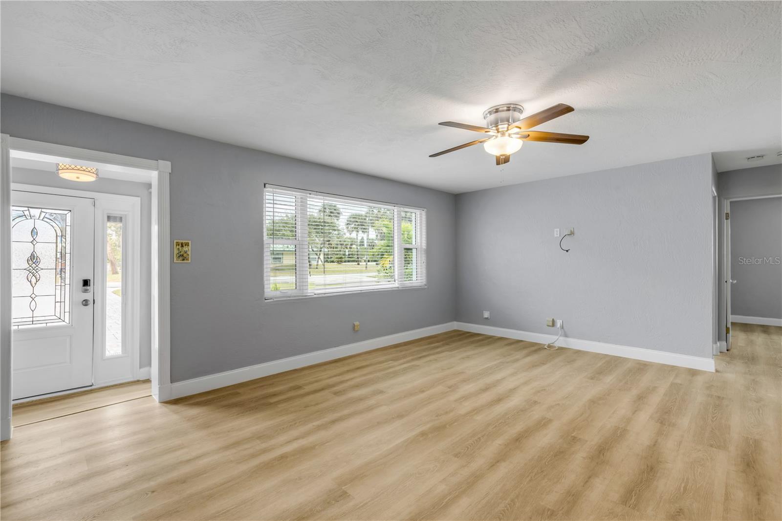 Image 12 of 69 For 921 2nd Avenue