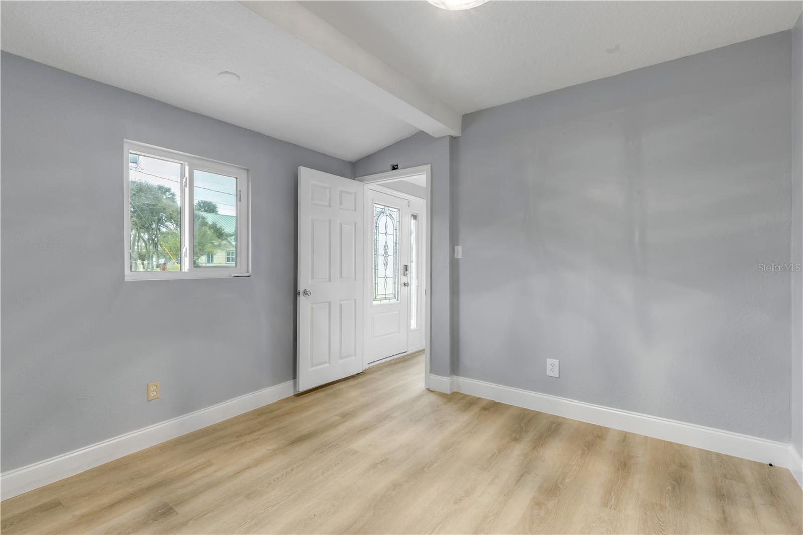 Image 25 of 69 For 921 2nd Avenue