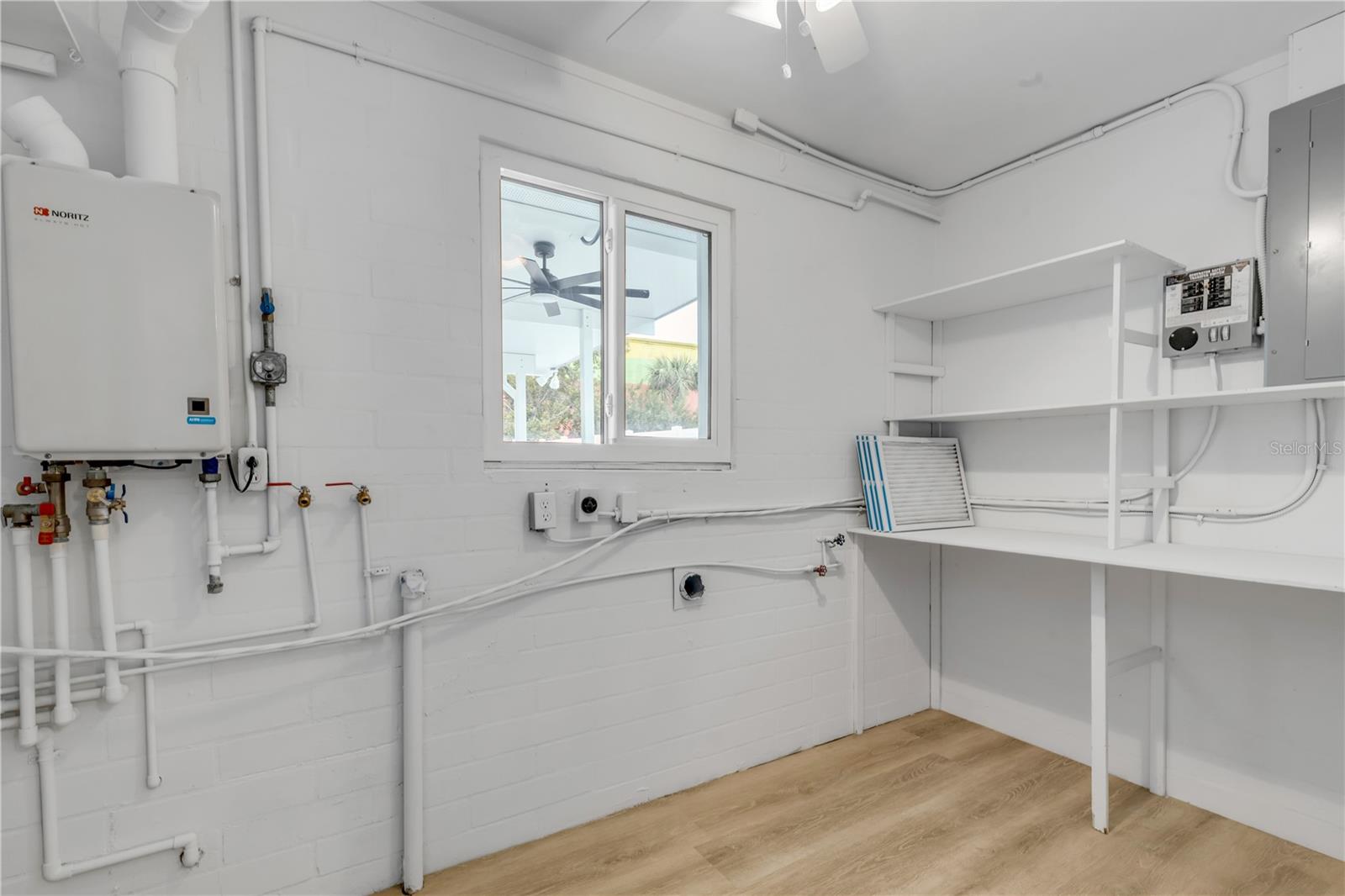 Image 28 of 69 For 921 2nd Avenue