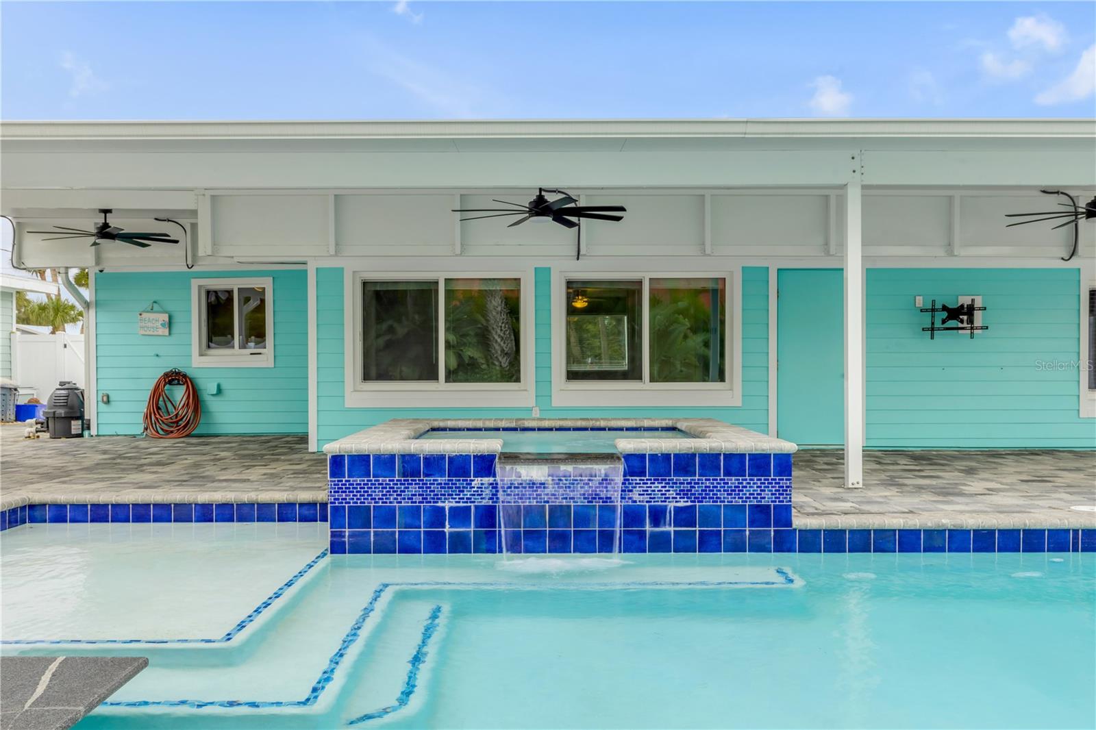 Image 50 of 69 For 921 2nd Avenue