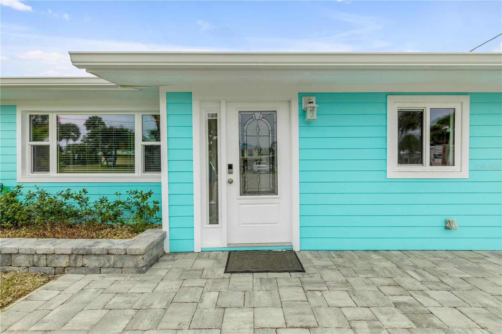 Image 7 of 69 For 921 2nd Avenue