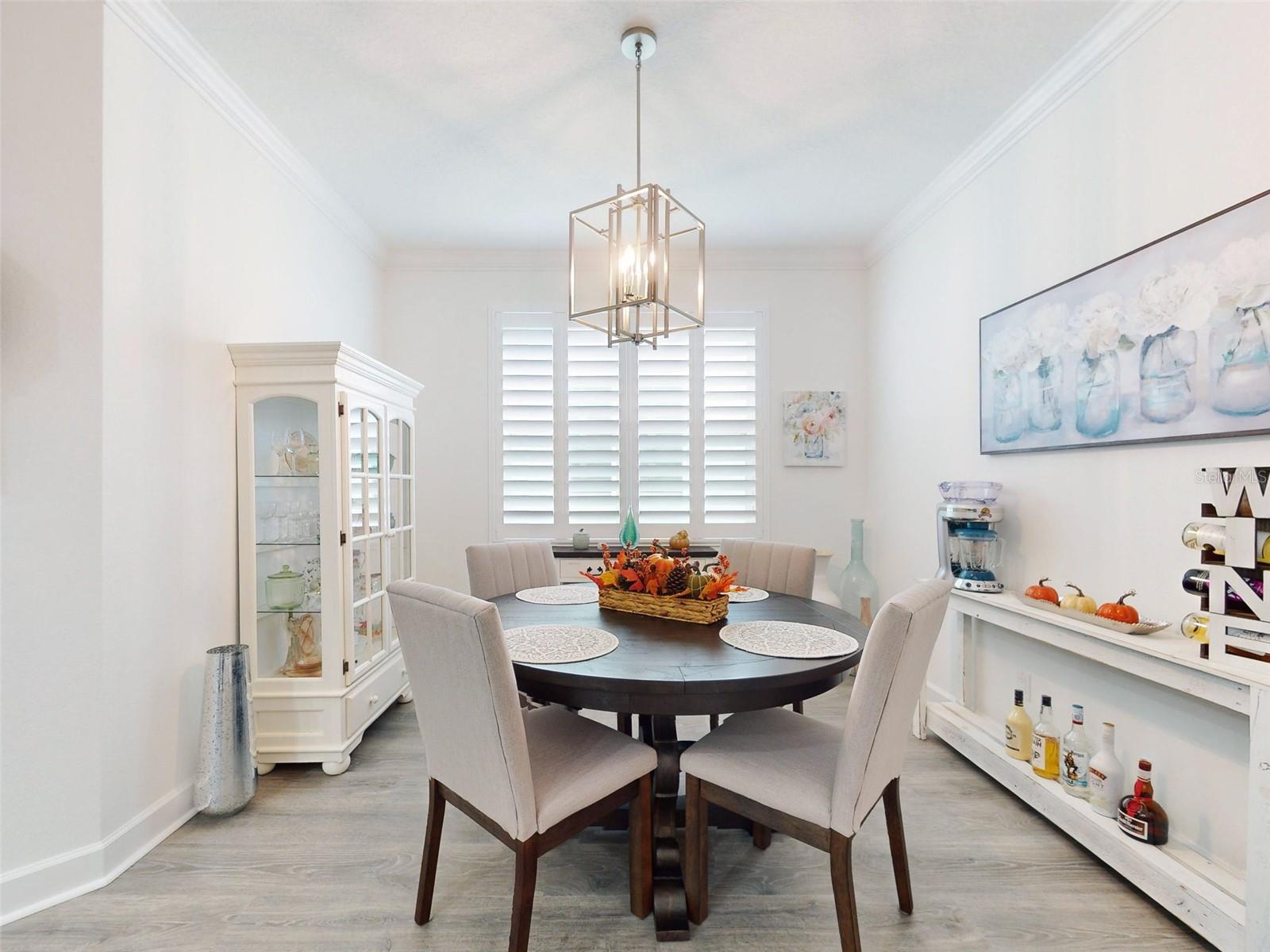 Image 37 of 70 For 456 Lime Avenue