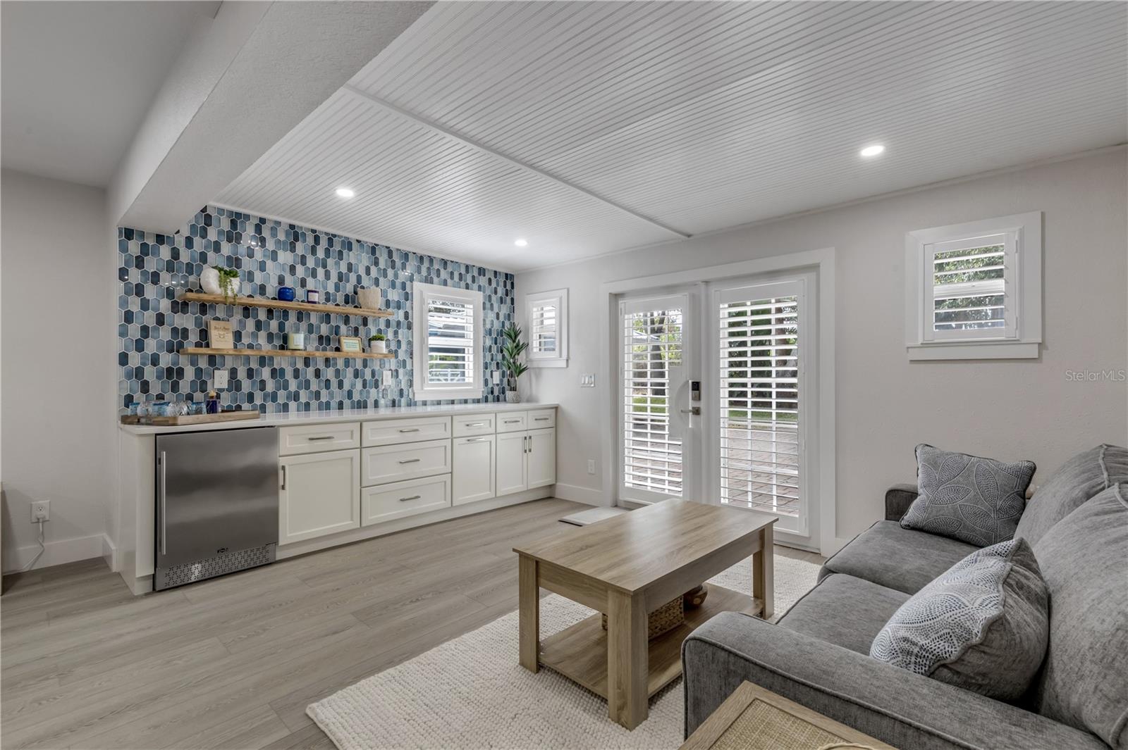 Image 86 of 100 For 1603 Indian River Road