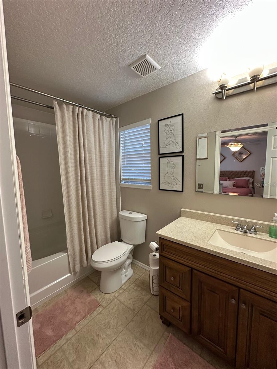 Image 21 of 34 For 2661 Carthage Drive