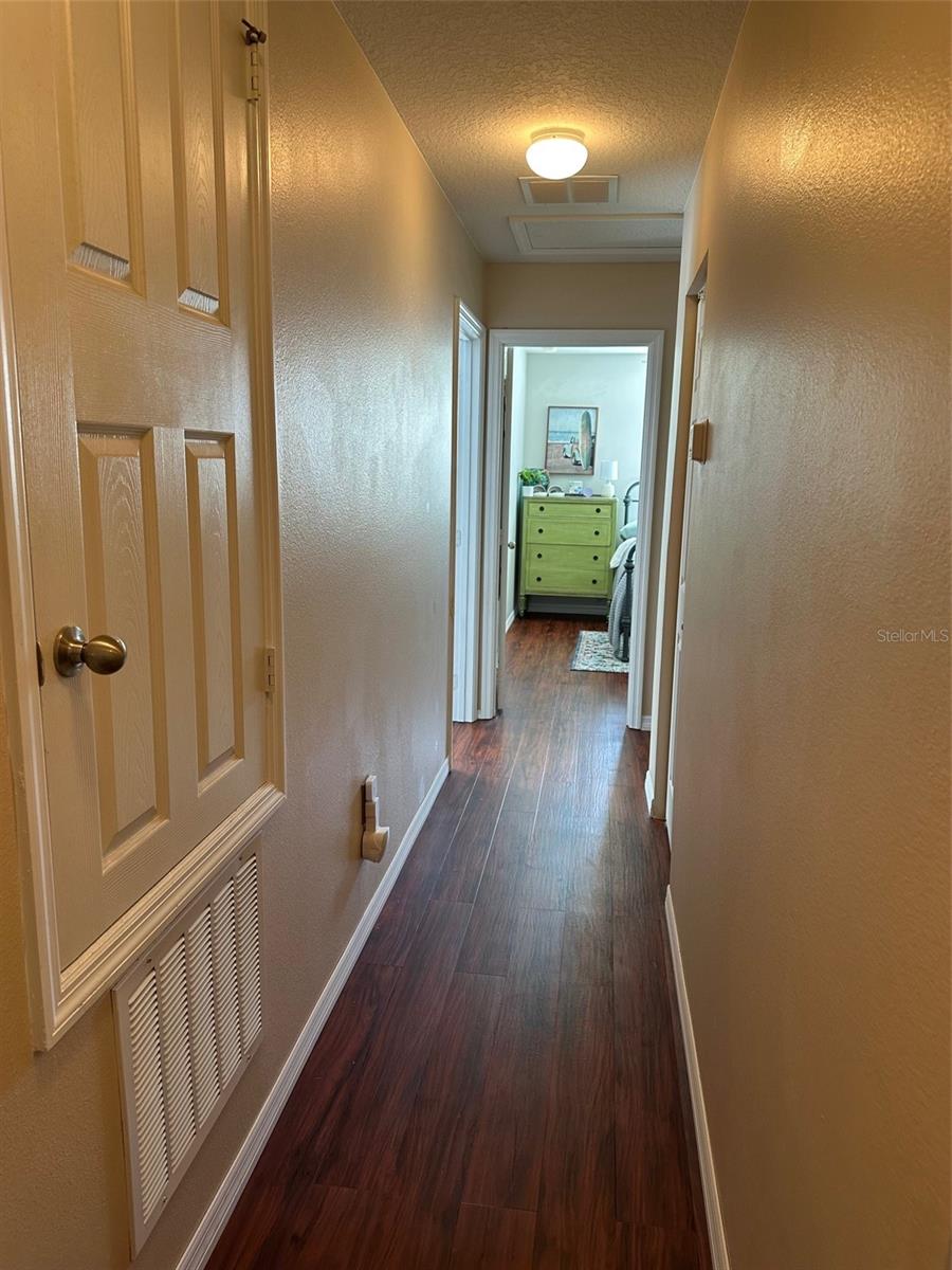 Image 24 of 34 For 2661 Carthage Drive