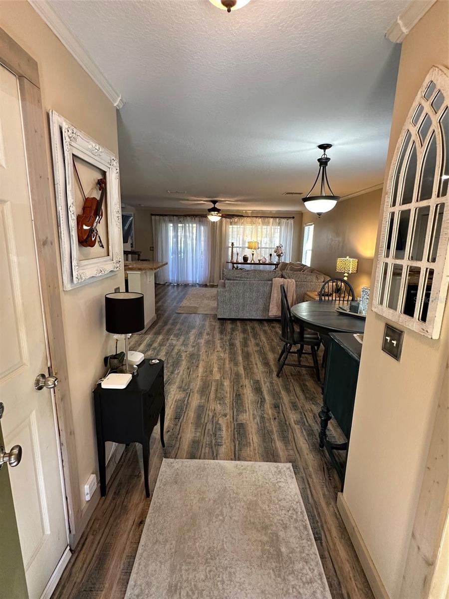 Image 4 of 34 For 2661 Carthage Drive