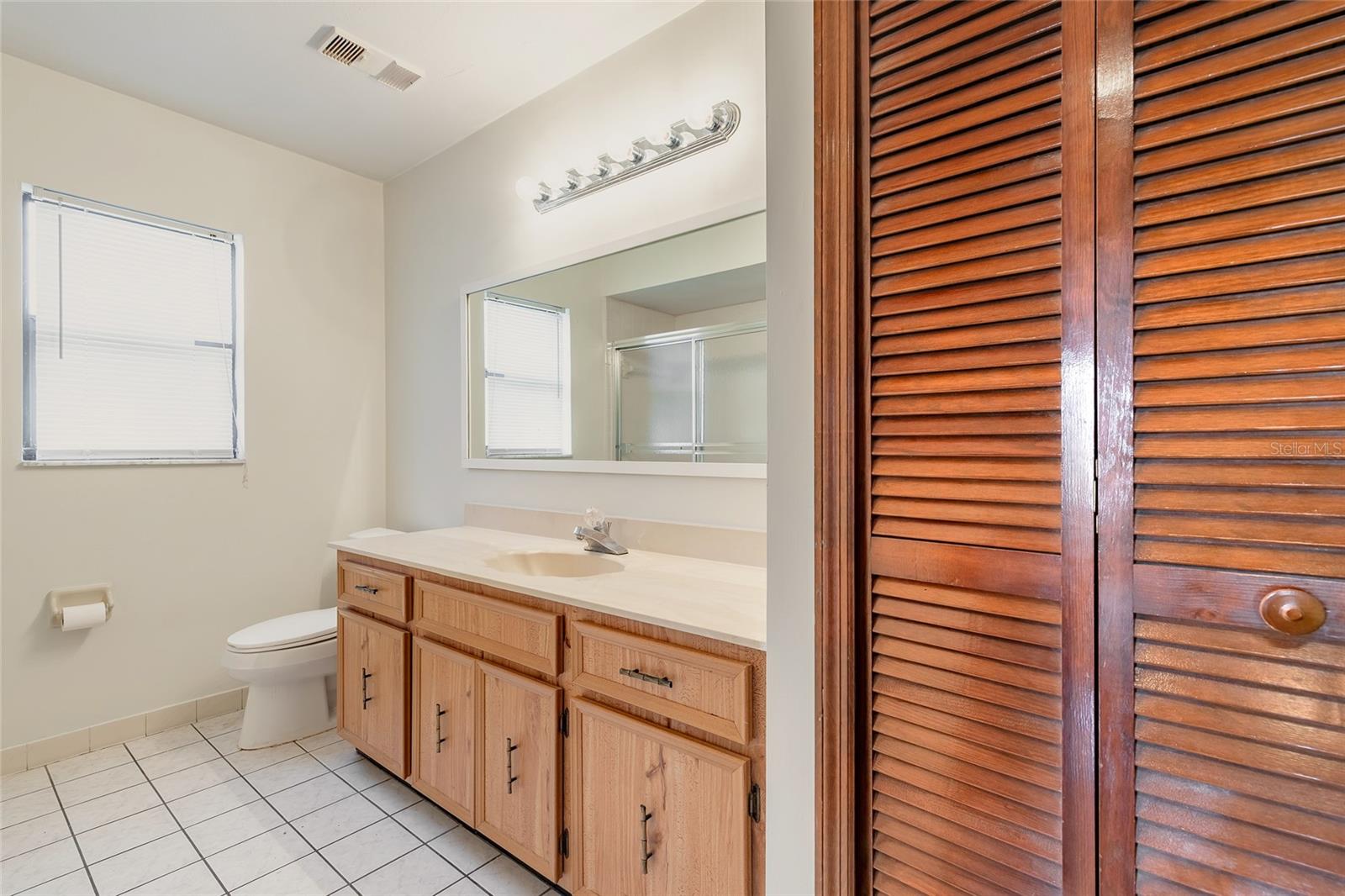 Image 15 of 22 For 212 Wellington Drive