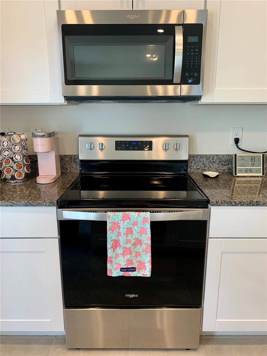 Image 11 of 31 For 3053 Meleto Boulevard