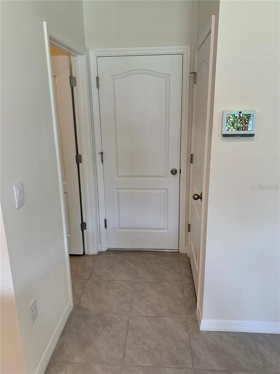 Image 14 of 31 For 3053 Meleto Boulevard