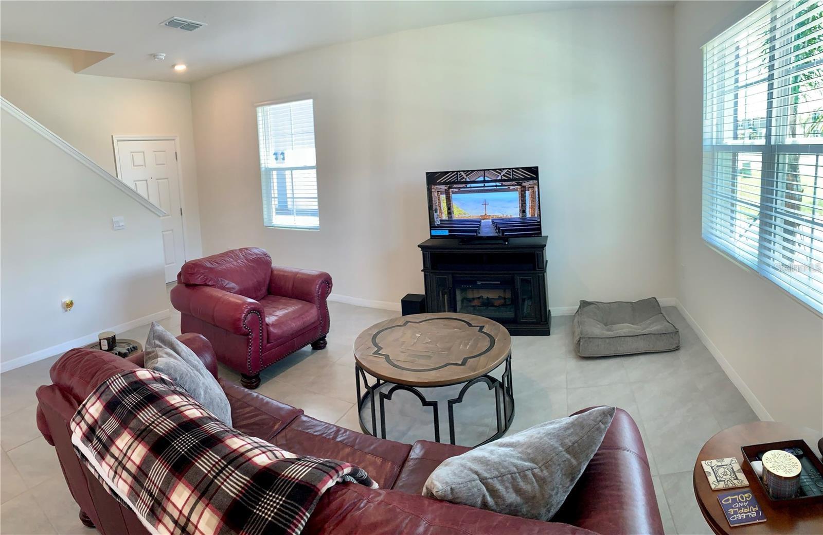 Image 7 of 31 For 3053 Meleto Boulevard