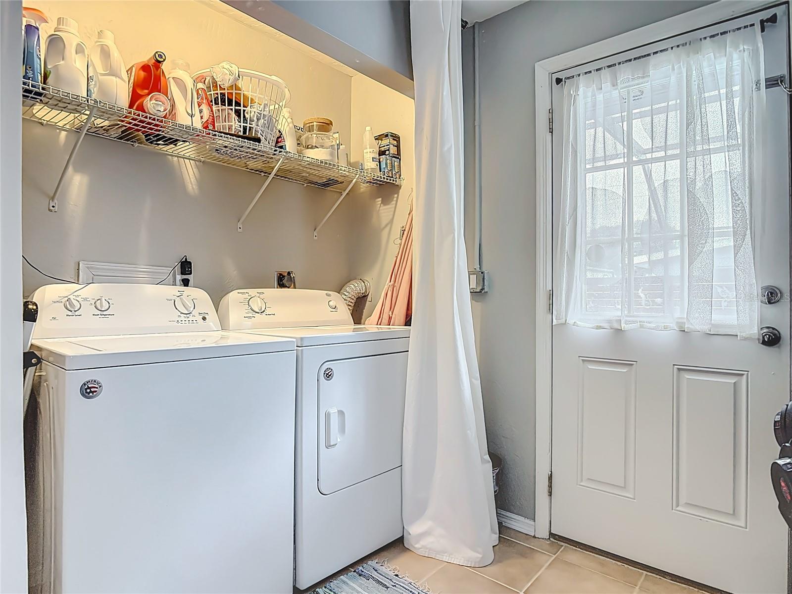 Image 36 of 53 For 4748 Dixie Drive