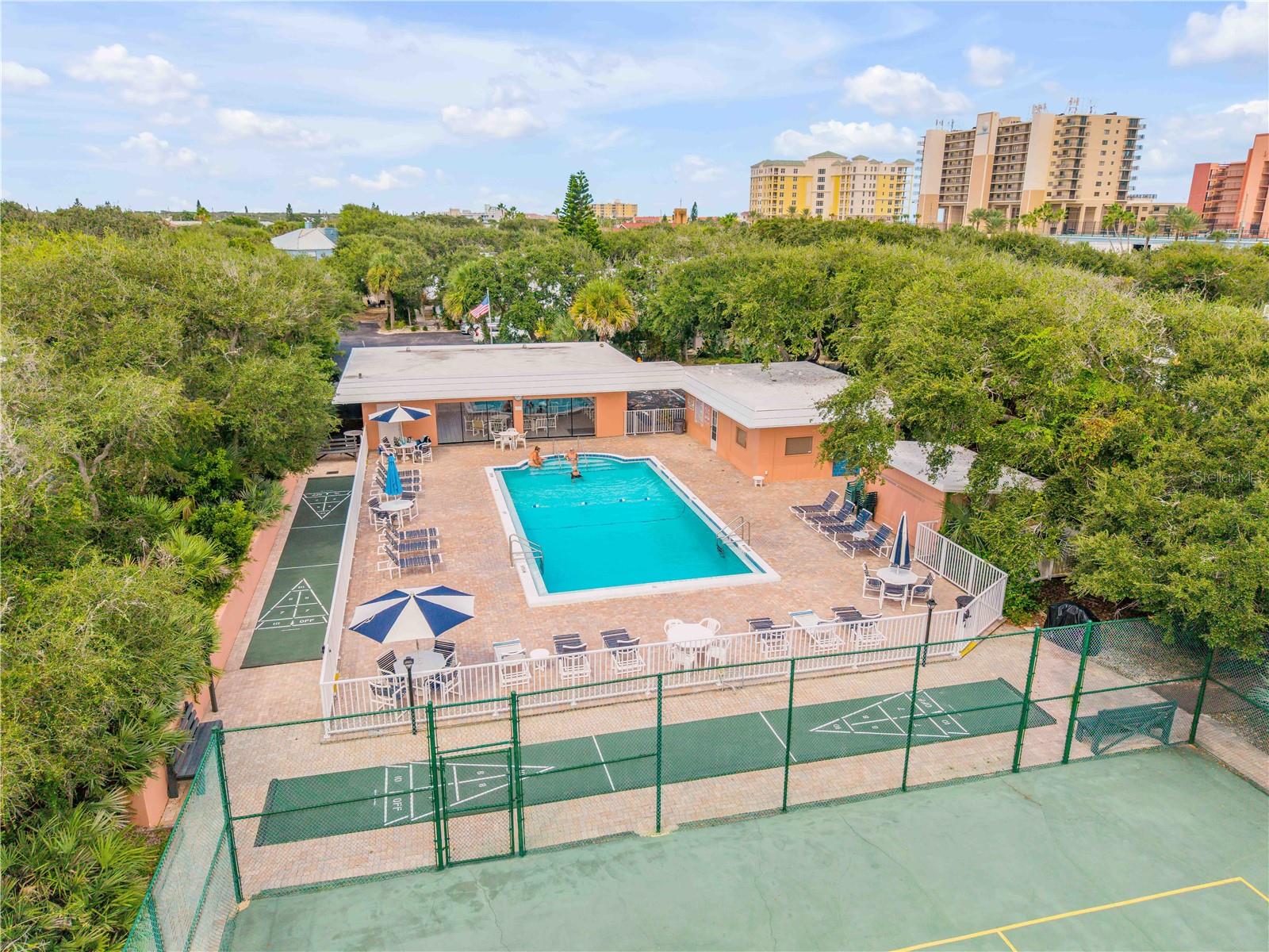 Image 3 of 25 For 4150 Atlantic Avenue 102b