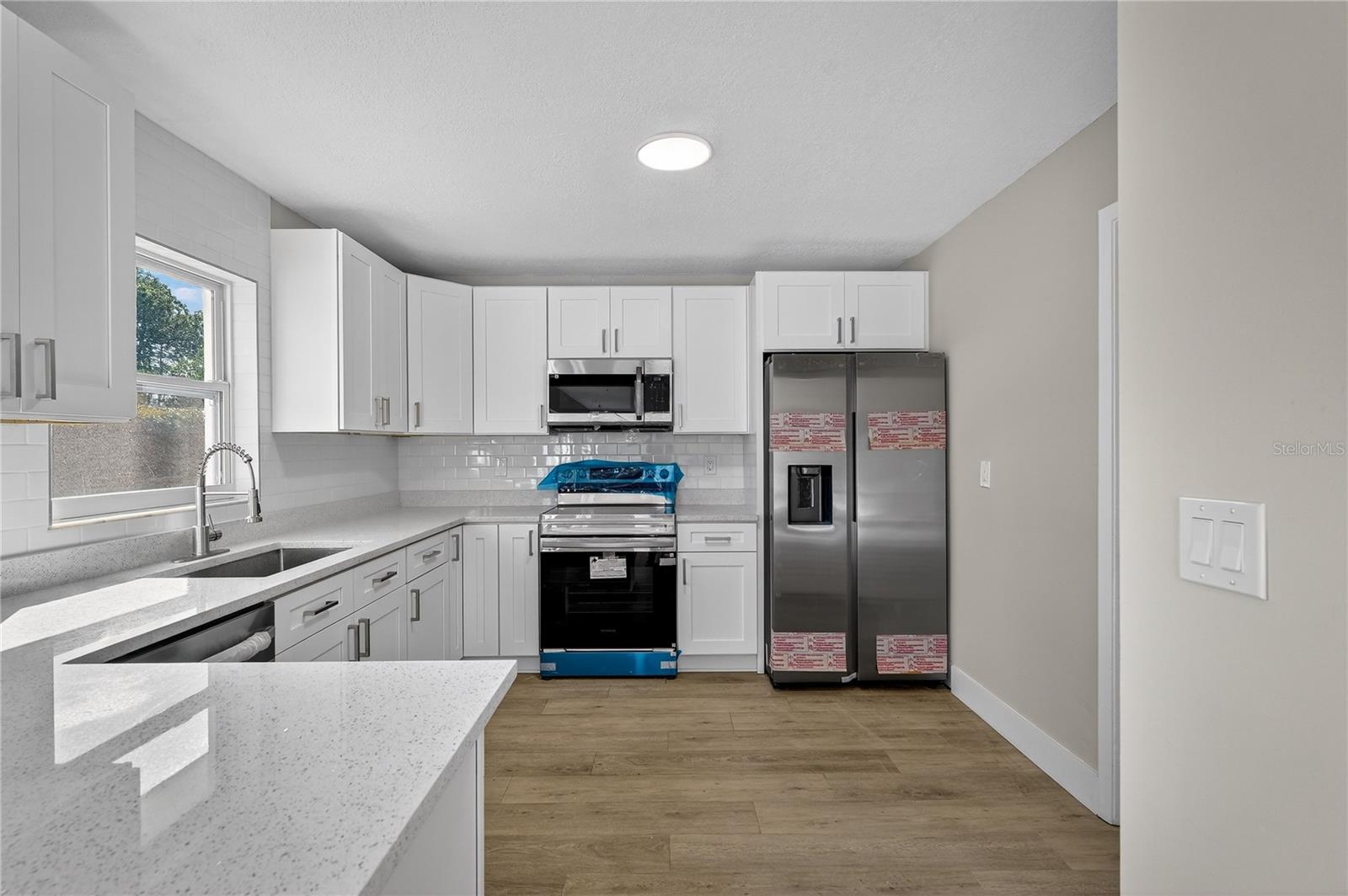 Image 10 of 44 For 398 Graciela Circle