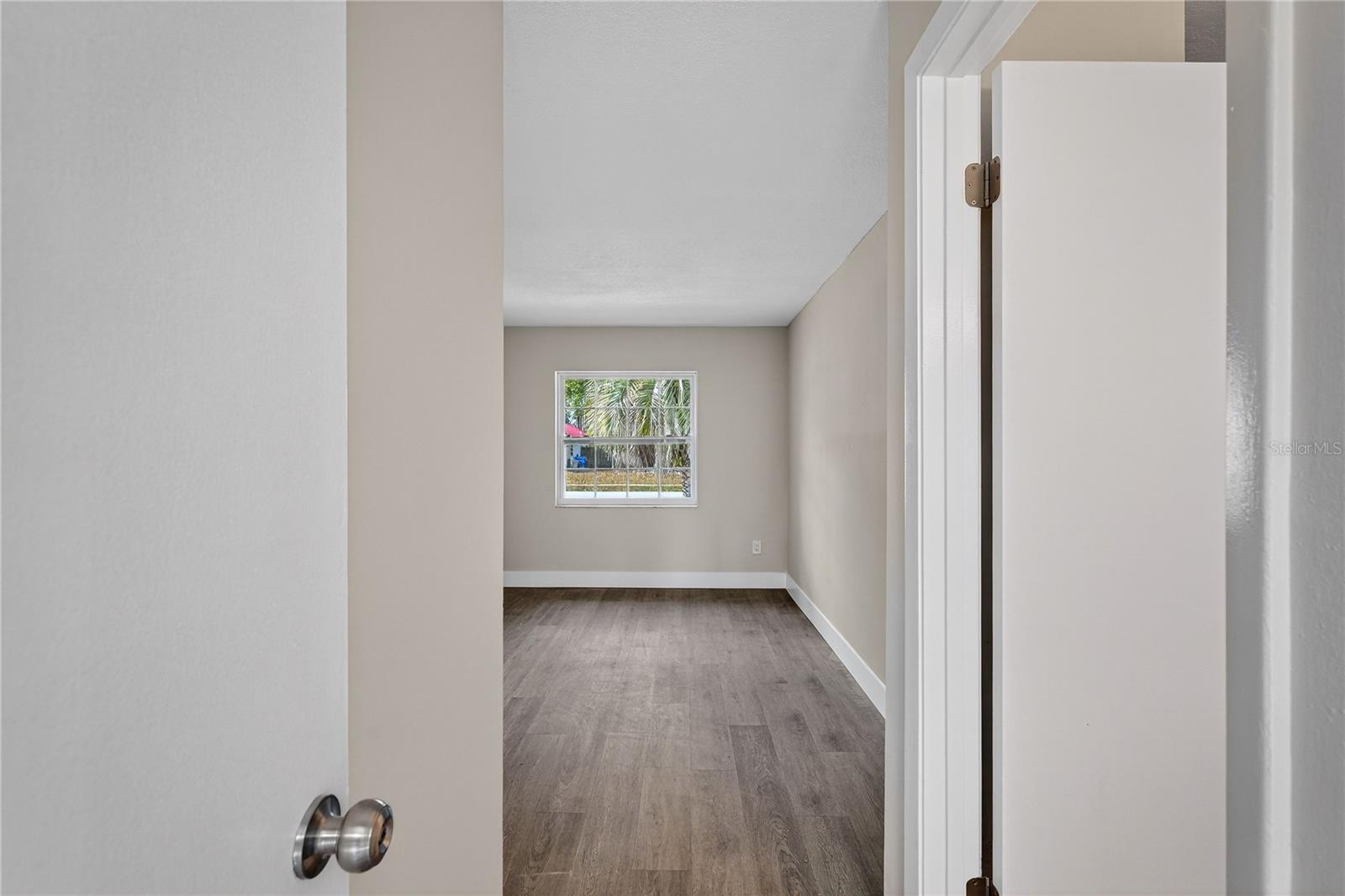 Image 16 of 44 For 398 Graciela Circle