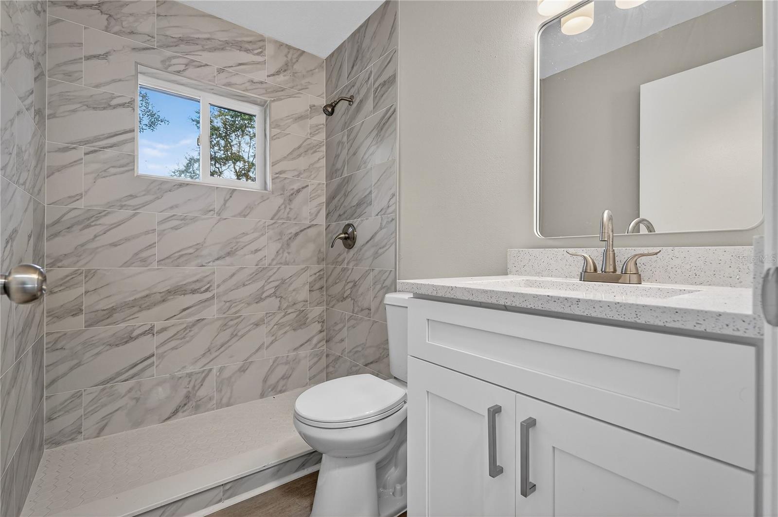 Image 26 of 44 For 398 Graciela Circle