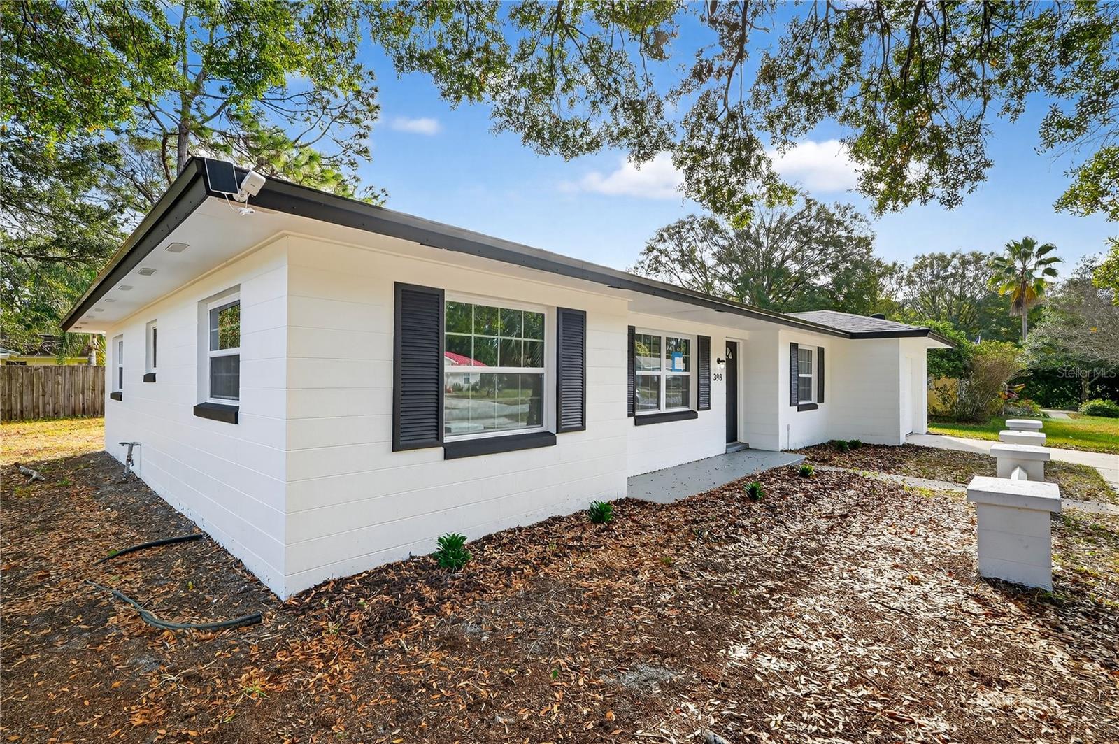 Image 43 of 44 For 398 Graciela Circle