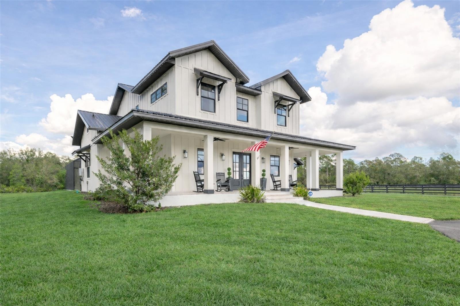 Image 2 of 71 For 1015 Tallacoe Trail