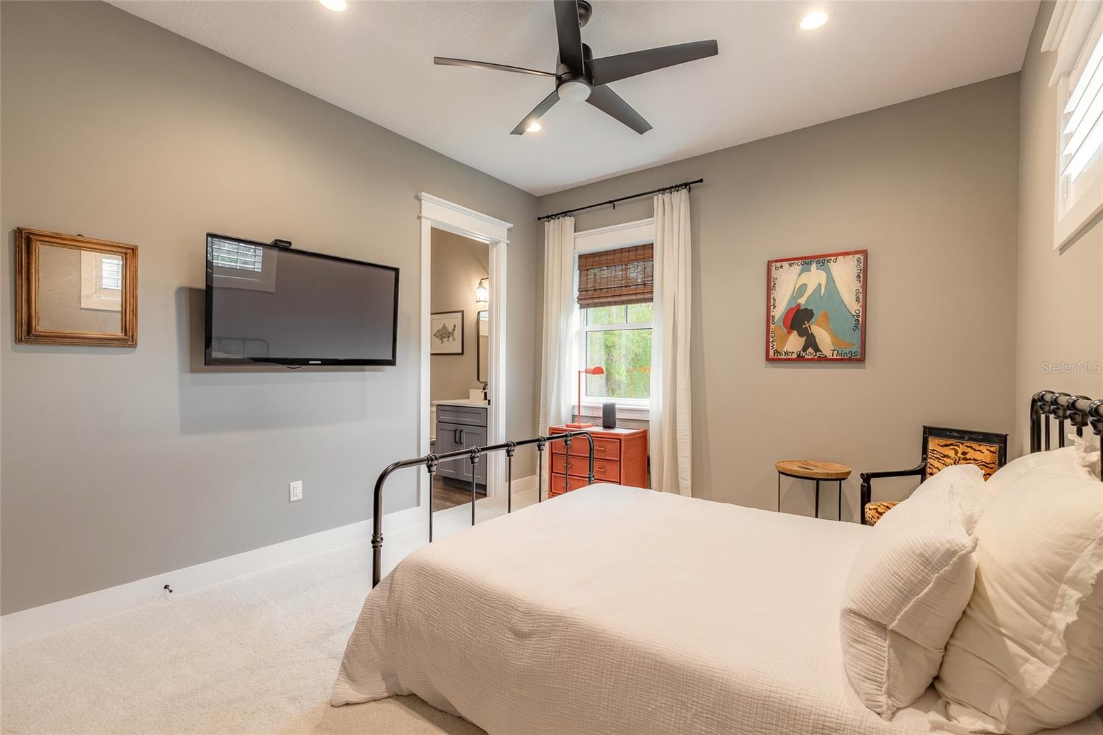 Image 31 of 71 For 1015 Tallacoe Trail