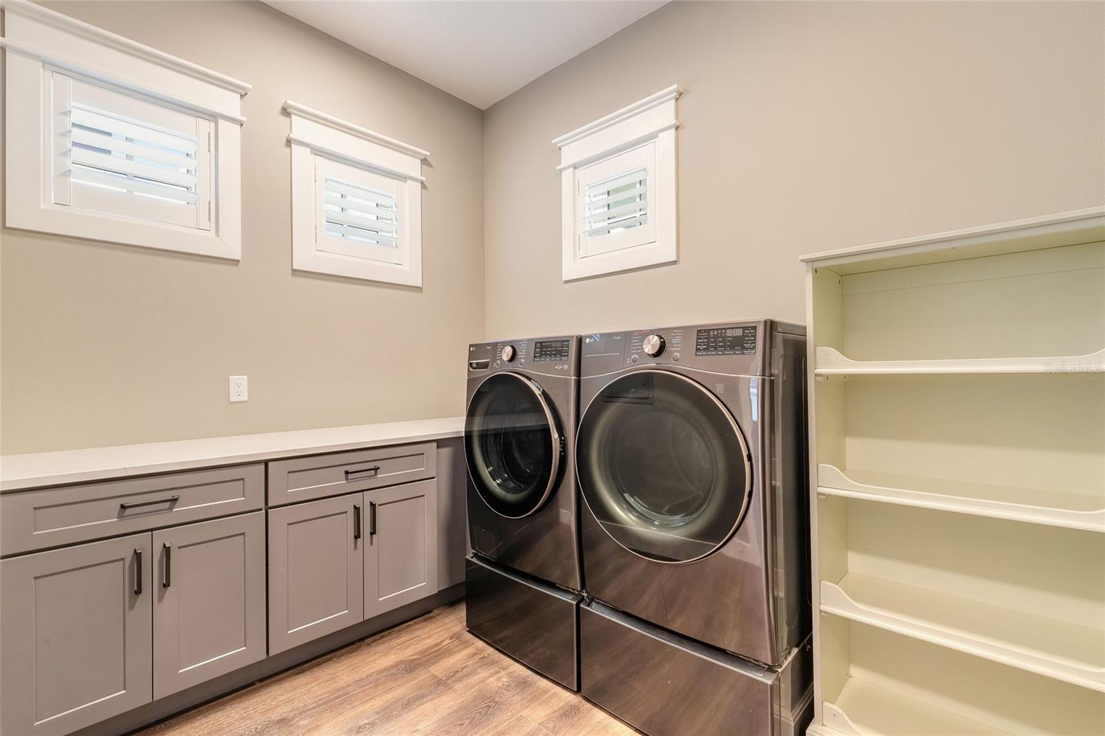 Image 41 of 71 For 1015 Tallacoe Trail