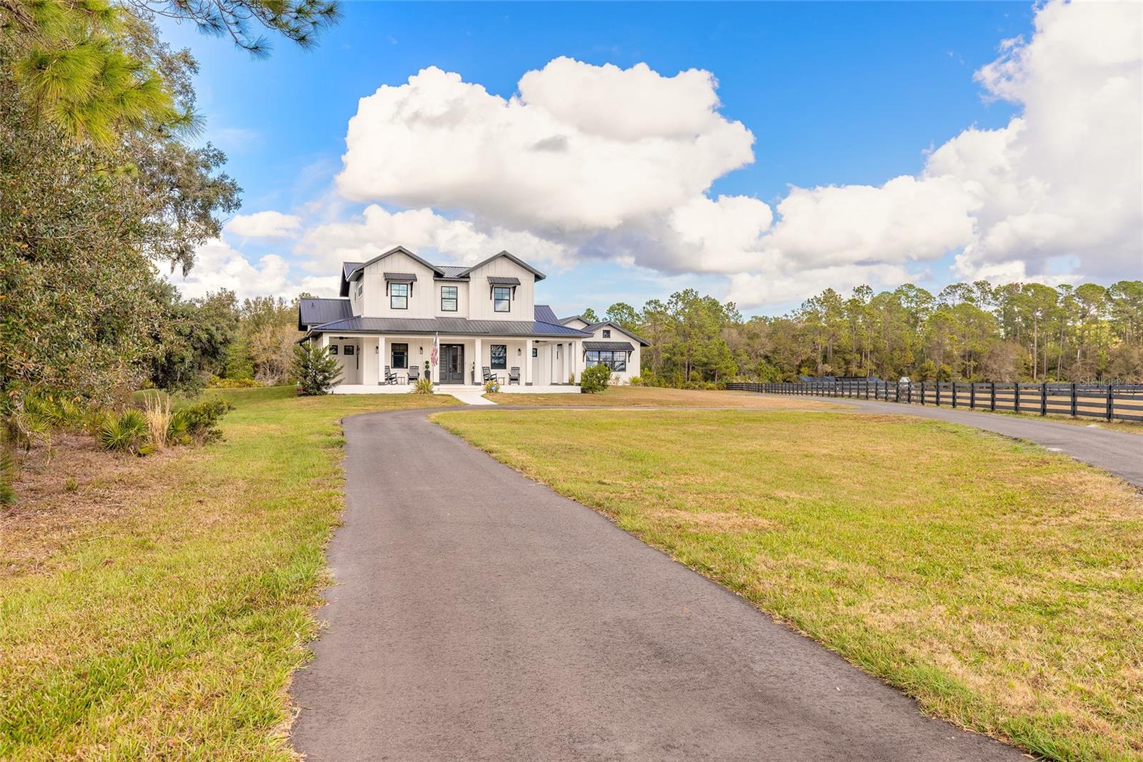 Image 5 of 71 For 1015 Tallacoe Trail