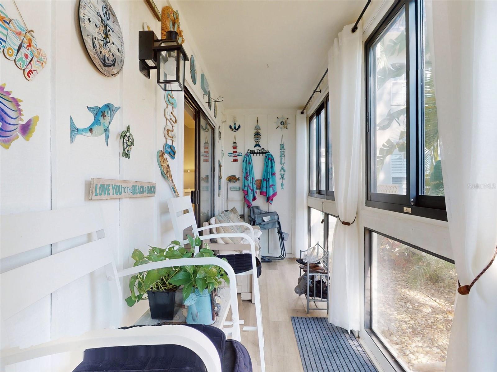 Image 20 of 78 For 3800 Saxon Drive 250