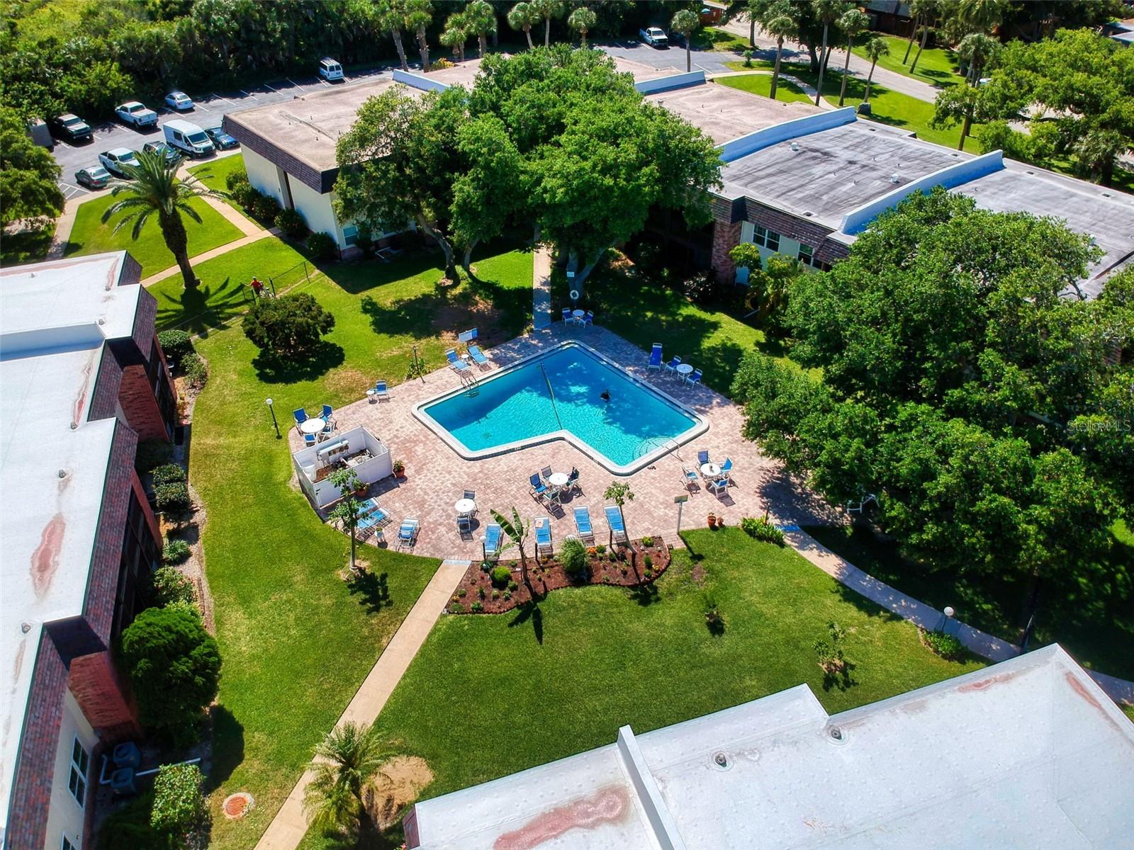 Image 61 of 78 For 3800 Saxon Drive 250