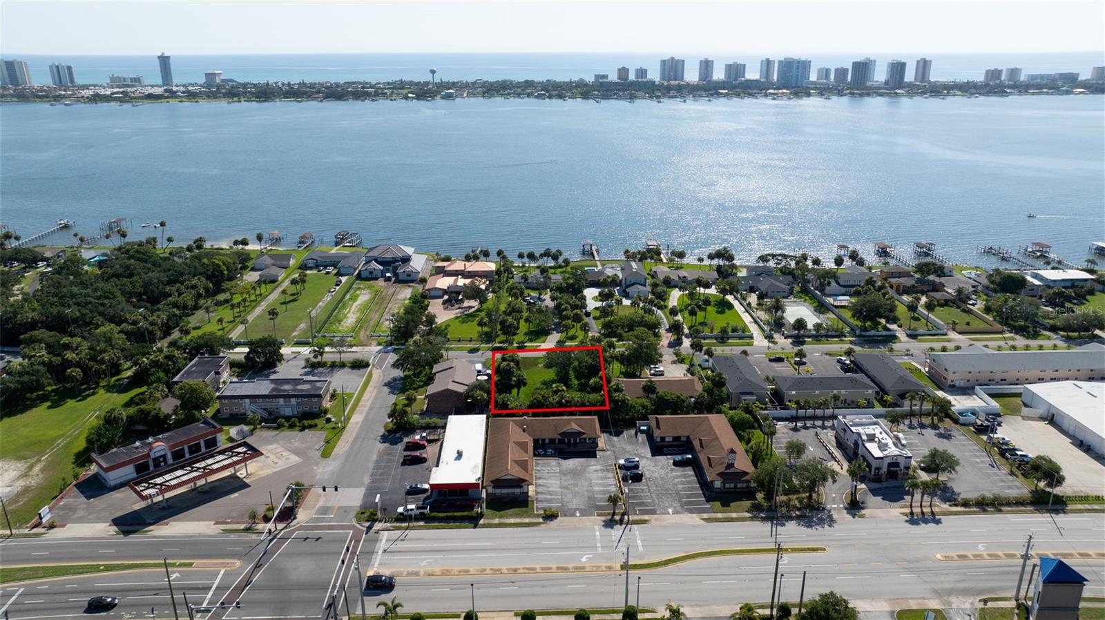 Image 5 of 13 For Palmetto Avenue