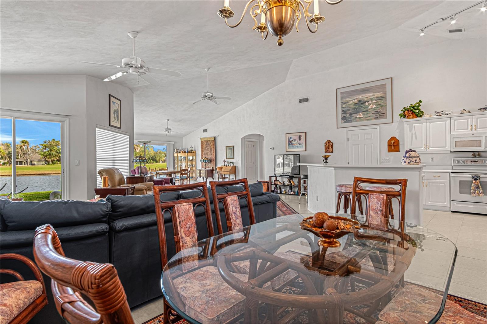 Image 25 of 47 For 1831 Turnbull Lakes Drive