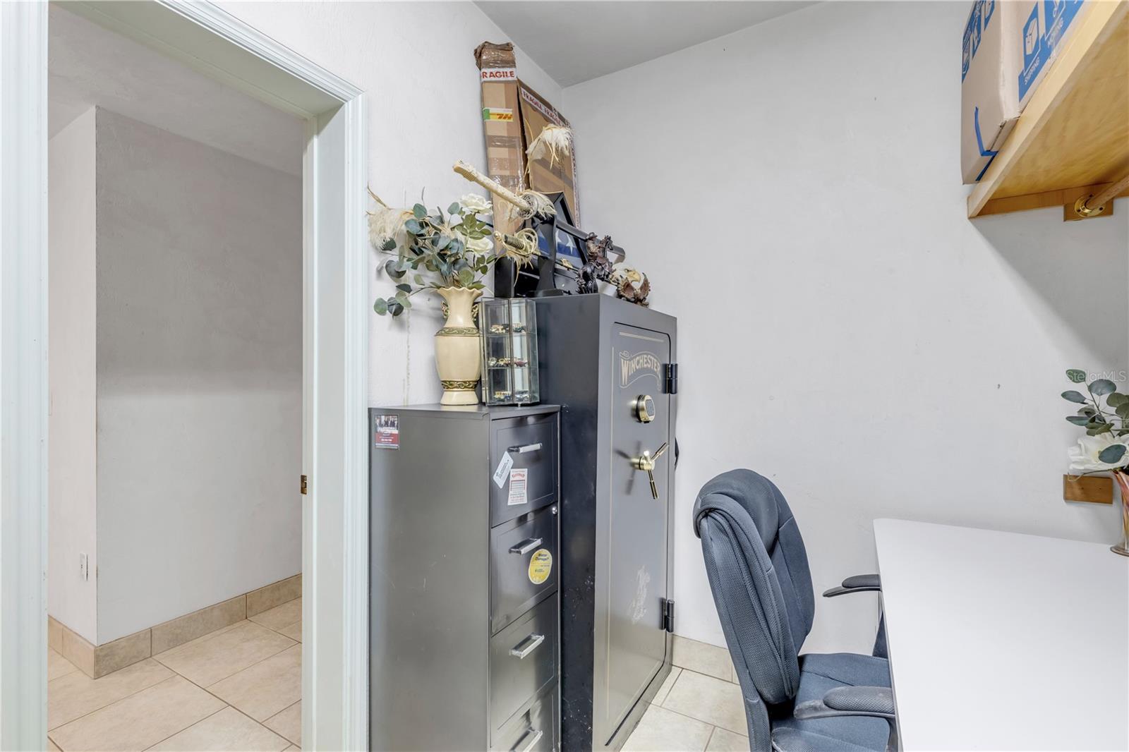 Image 34 of 88 For 12 Pearl Drive