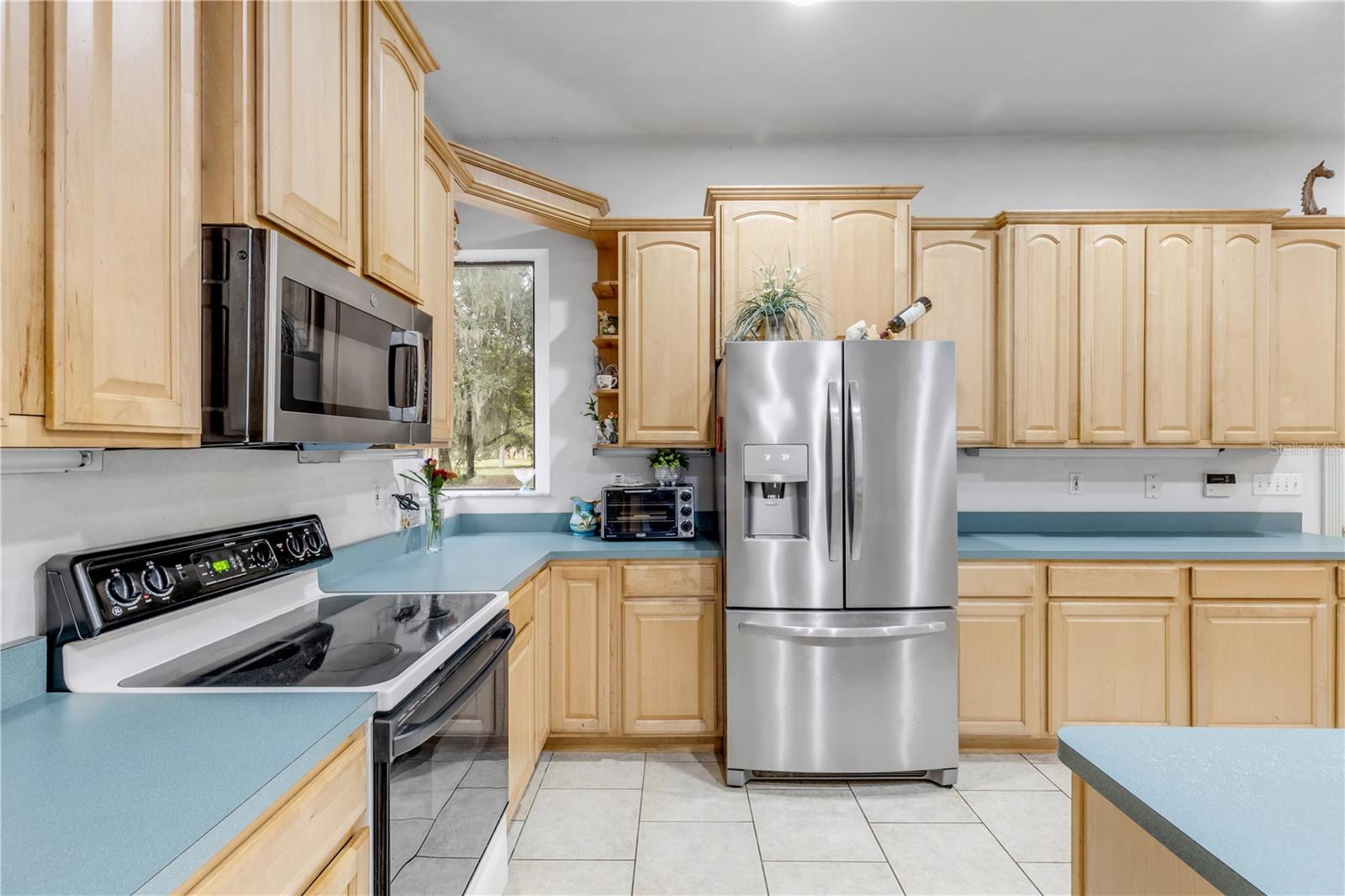 Image 4 of 88 For 12 Pearl Drive